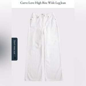 NWT Aercrombie Curve Love Wide Leg White Jeans